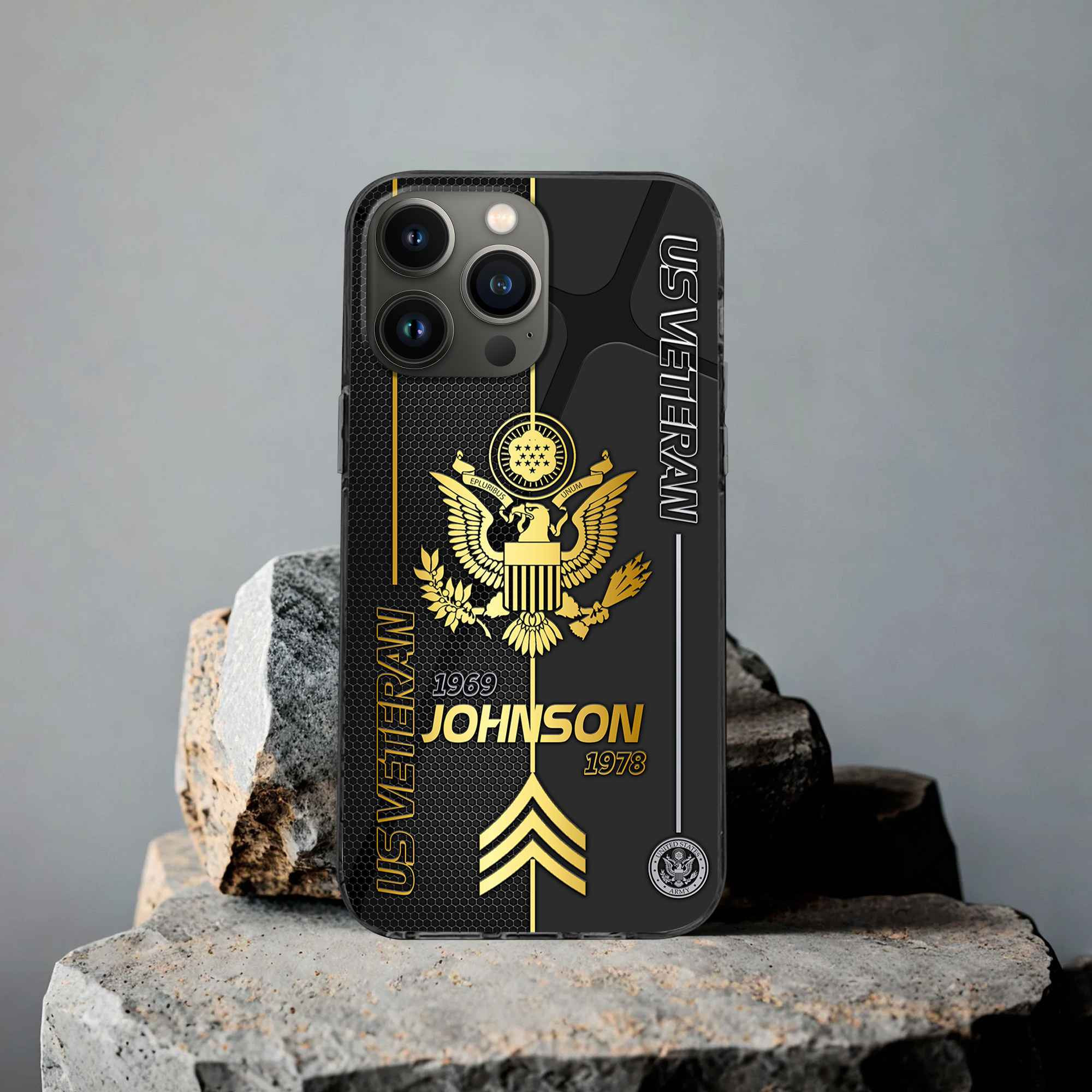 Unique Custom Name, Rank, Year US Army Phone Case VPVC502701, Gifts For Army Veteran, Gifts For Dad, For Husband, Best Gifts On Father’s Day, Independence Day, Veterans Day