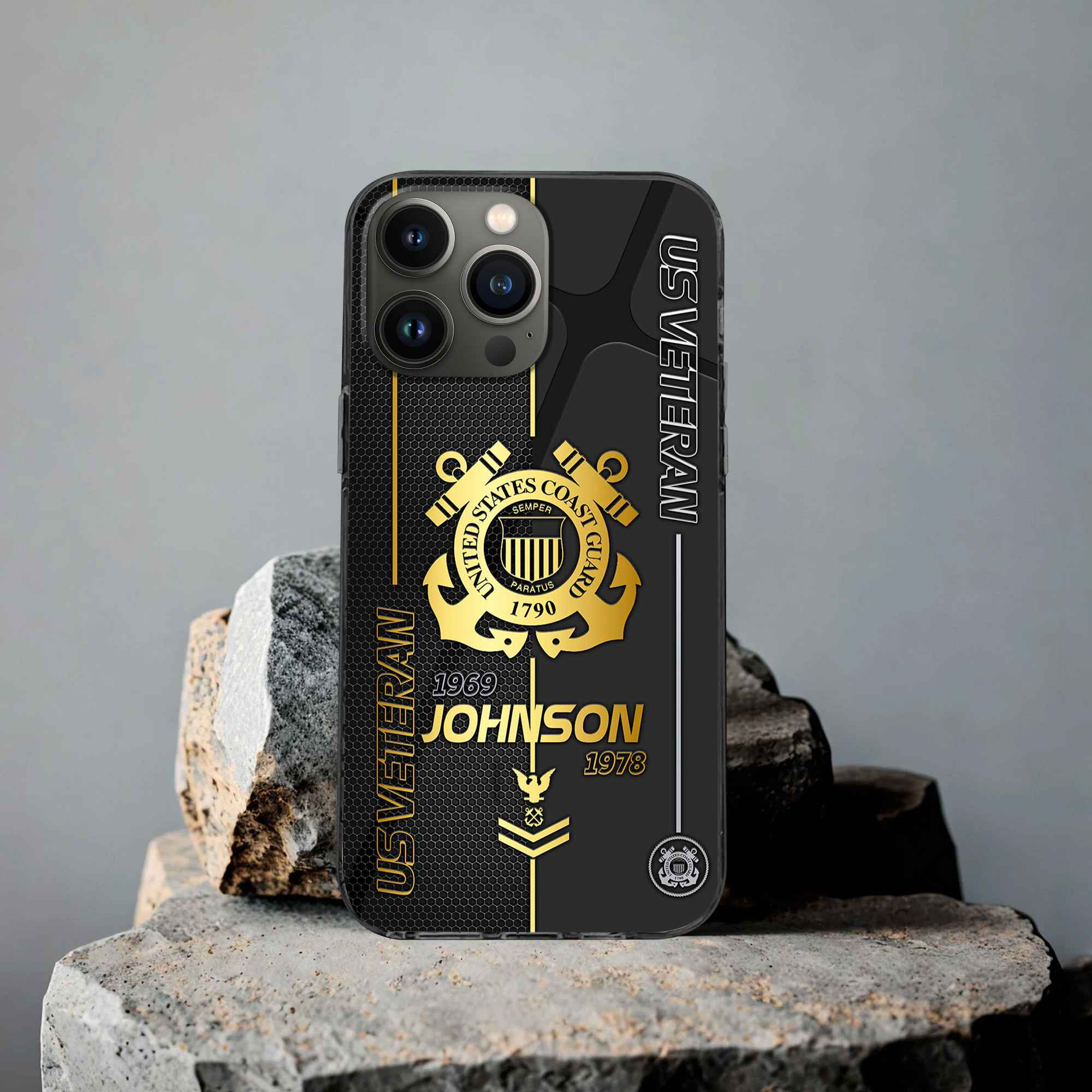 Unique Custom Name, Rank, Year USCG Phone Case VPVC502705, Gifts For Coast Guard Veteran, Gifts For Dad, For Husband, Best Gifts On Father’s Day, Independence Day, Veterans Day
