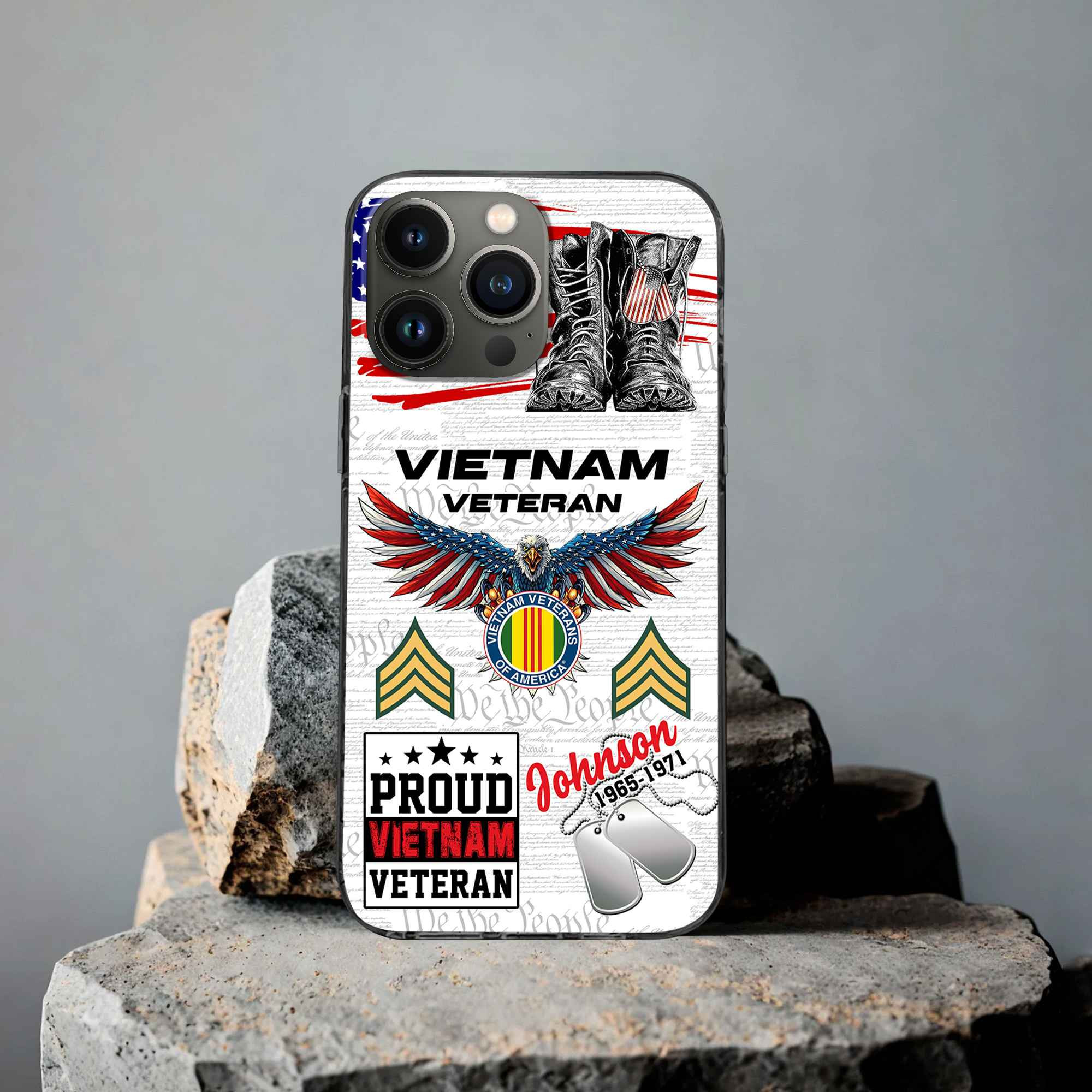 Unique Custom Name, Rank, Year, Vietnam Veteran Phone Case VPVC507306, Gifts For Vietnam Veteran, Best Gifts On Father’s Day, Independence Day, Veterans Day